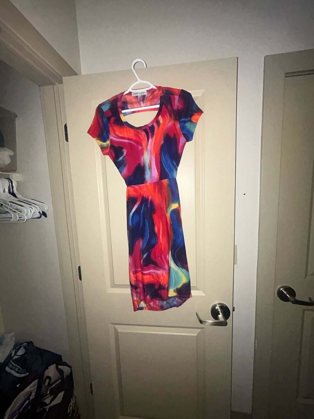 Almost Famous Abstract Watercolor Print Cutout Back Dress Size XL